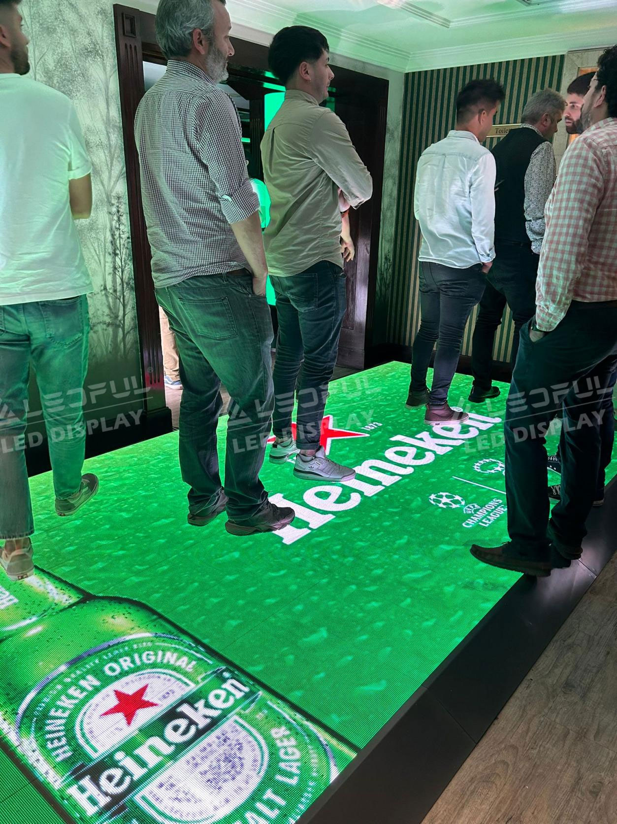 focus-on-floor-led-screens3.jpg