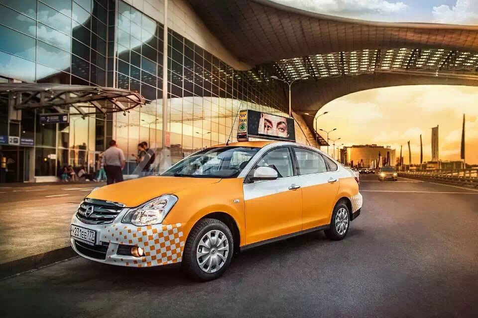 ledful-taxi-top-led-screen-solution-1
