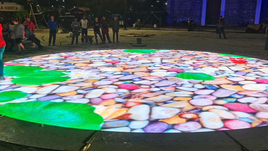 LEDFUL P6.25 LED Screen for Floor in Venezuela-3