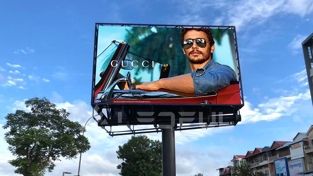 High-refresh outdoor LED panel display systems